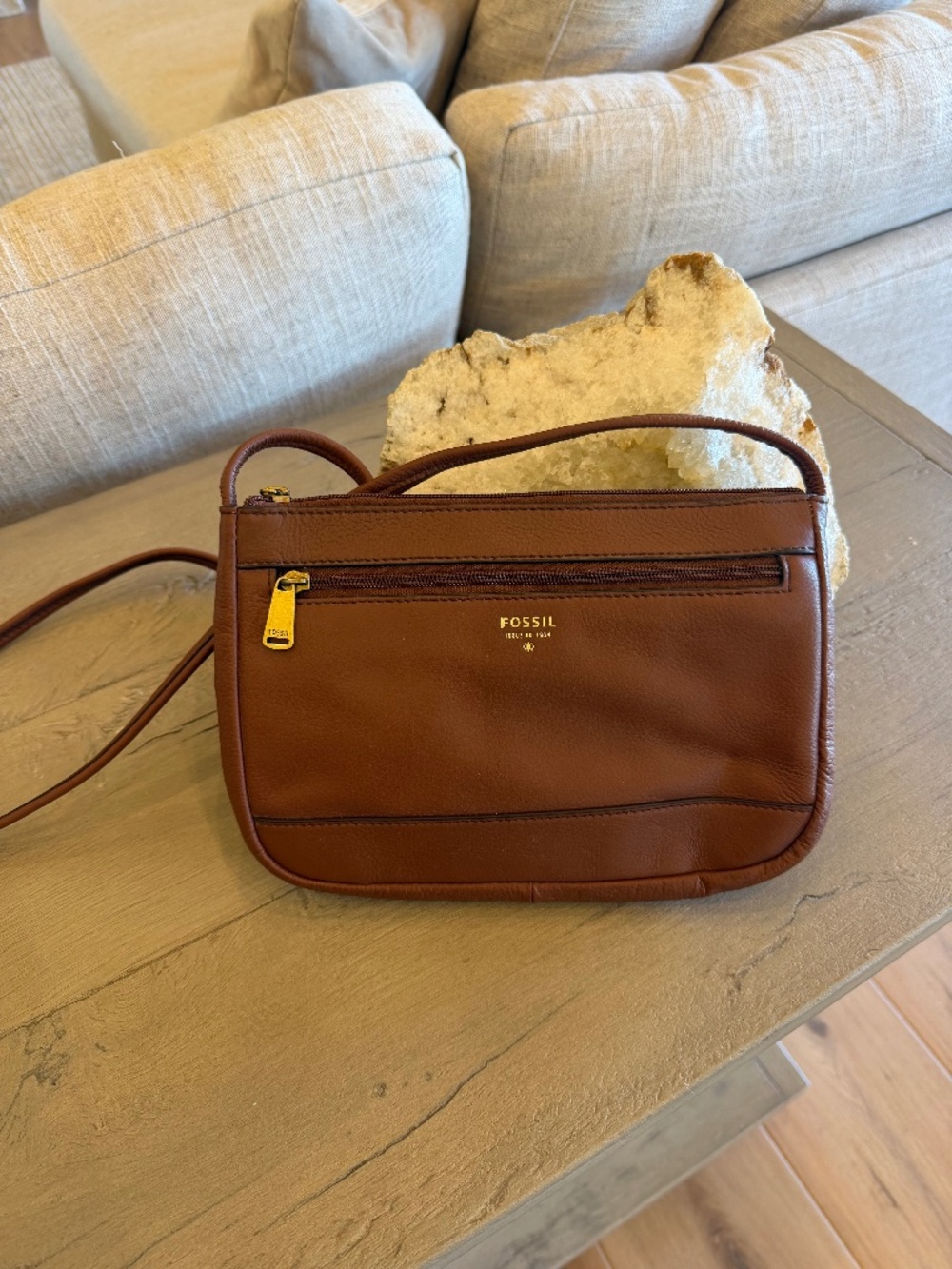 Fossil Brown Pebbled Fine Leather Small Crossbody Handbag Classic Traditional